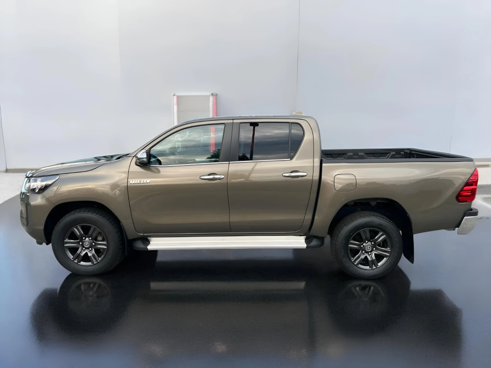 Toyota Hilux COMFORT - foto 6