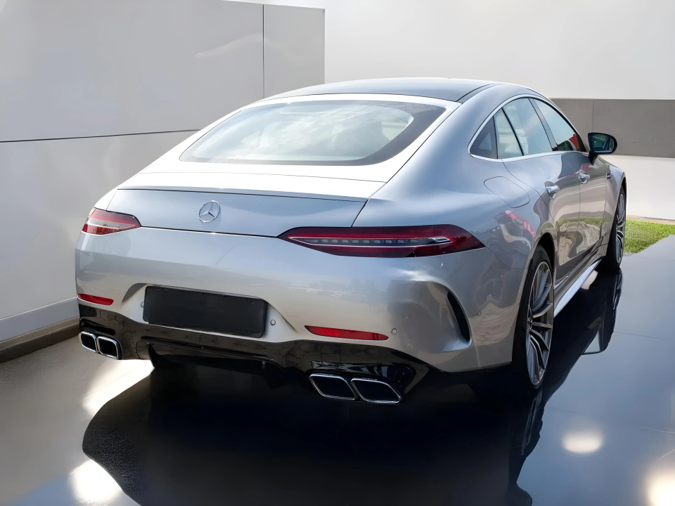 Mercedes-Benz AMG GT-S 63 4Matic+ (2)