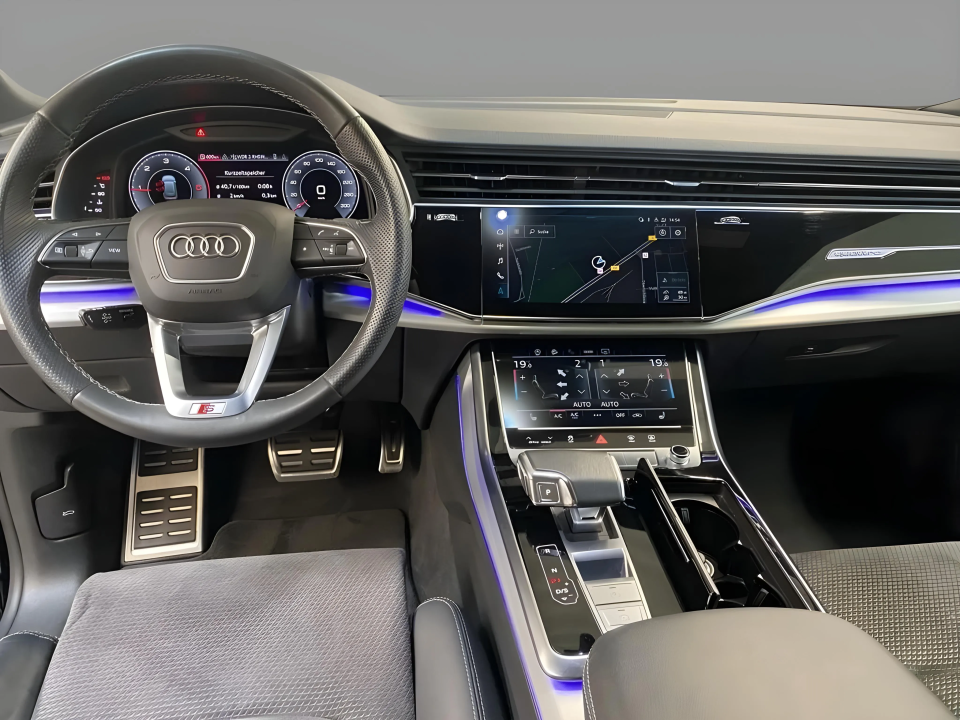 Audi Q8 50 3.0 TDI Quattro S-line (4)