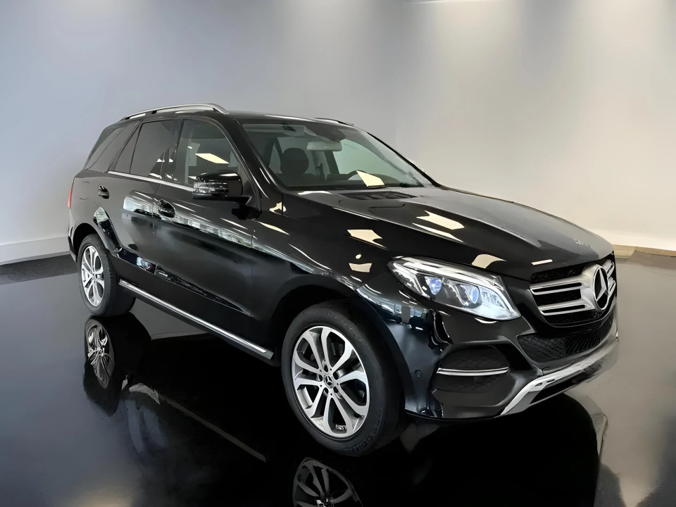 Mercedes-Benz GLE 250 d Sport 4matic (1)