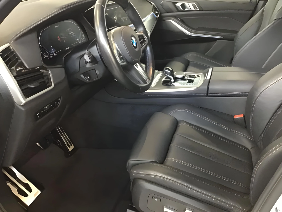 BMW X5 XDRIVE45E - foto 8