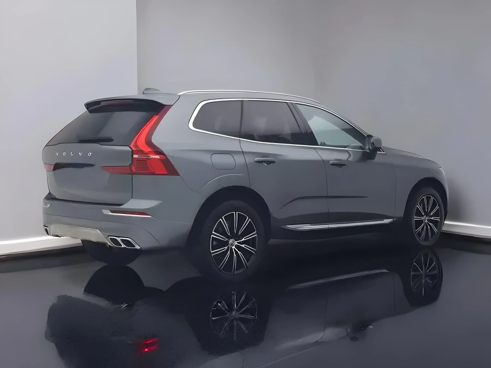 Volvo XC 60 2.0 T8 Twin Engine AWD Inscription (2)