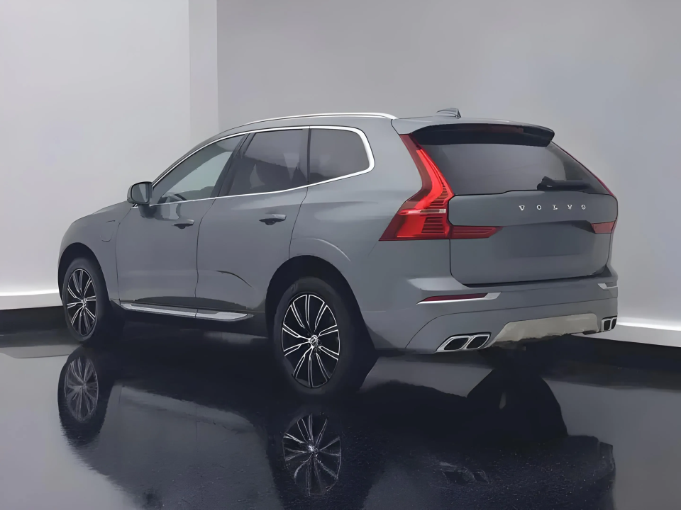 Volvo XC 60 2.0 T8 Twin Engine AWD Inscription (4)