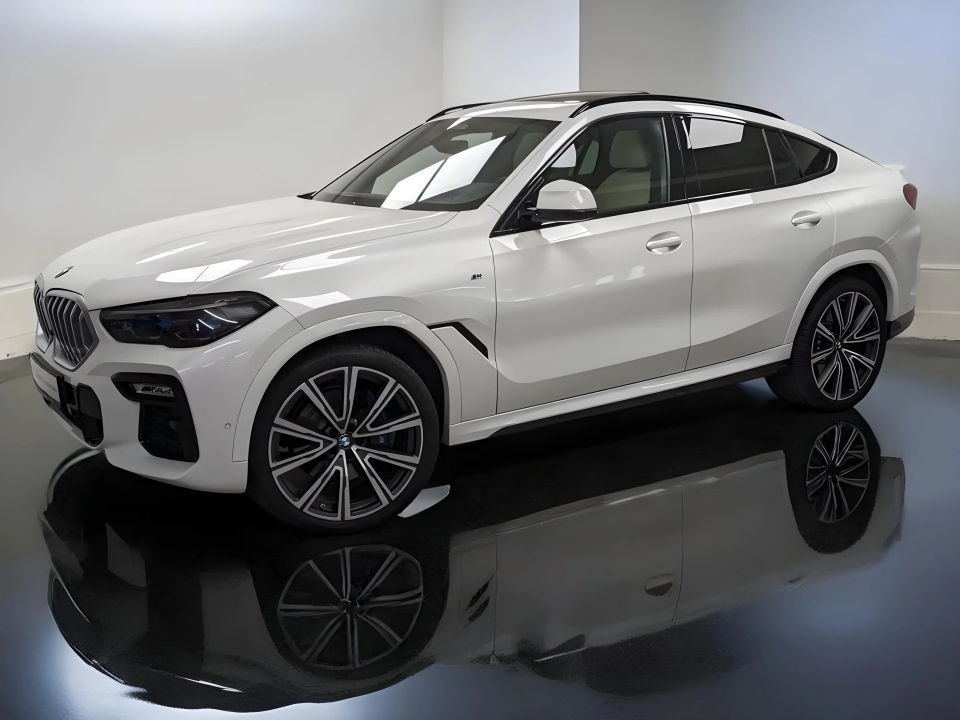 BMW X6 xDrive30d M-Sport (2)