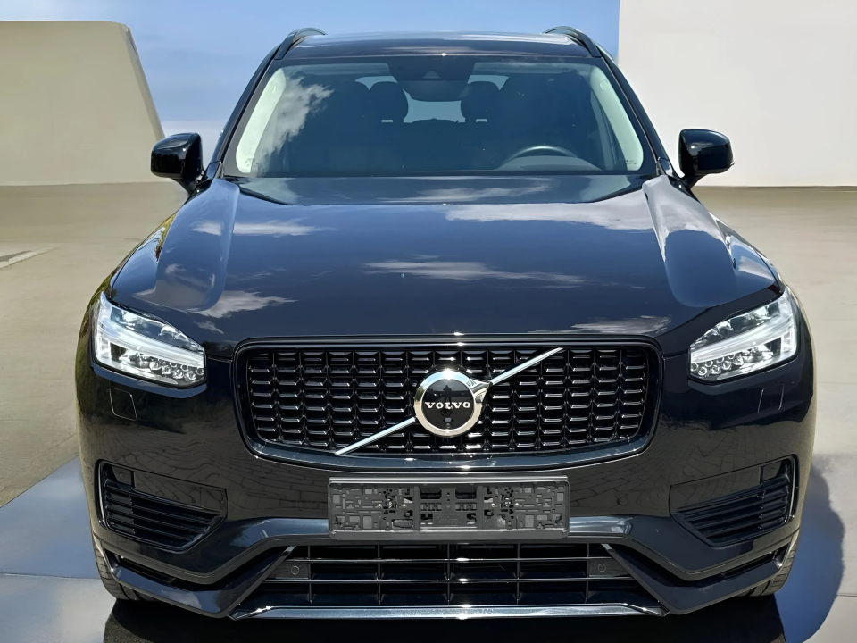 Volvo XC 90 T8 Recharge R-Design (2)