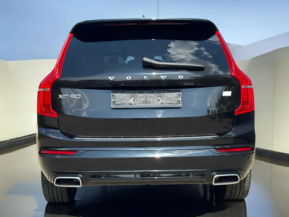 Volvo XC 90 T8 Recharge R-Design (5)