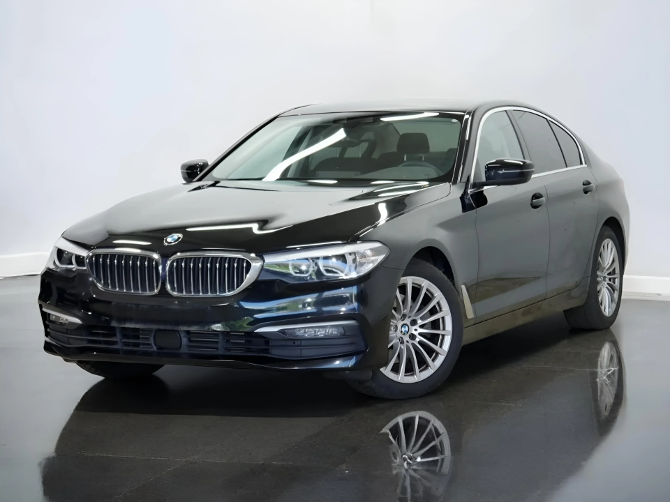 BMW Seria 5 520i (3)