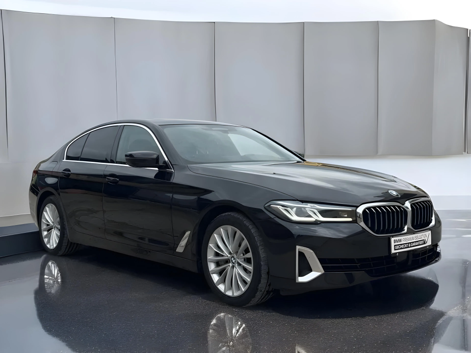 BMW Seria 5 540i Luxury Line (1)