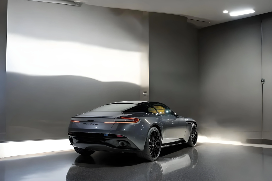 Aston Martin DB11 (4)