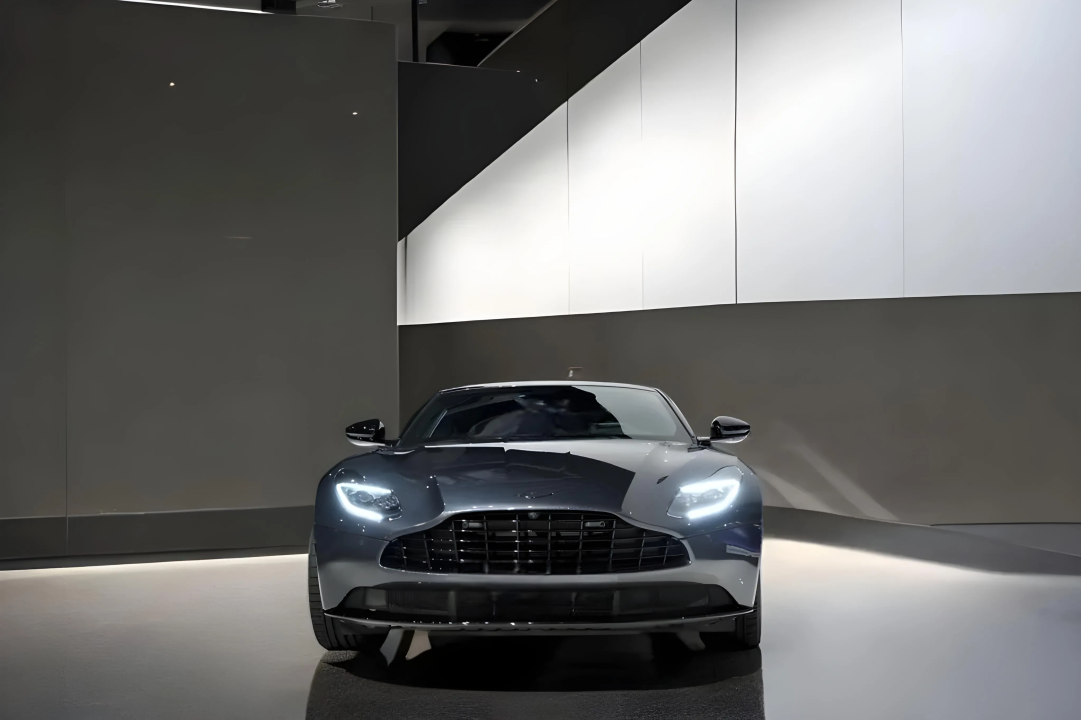 Aston Martin DB11 (5)