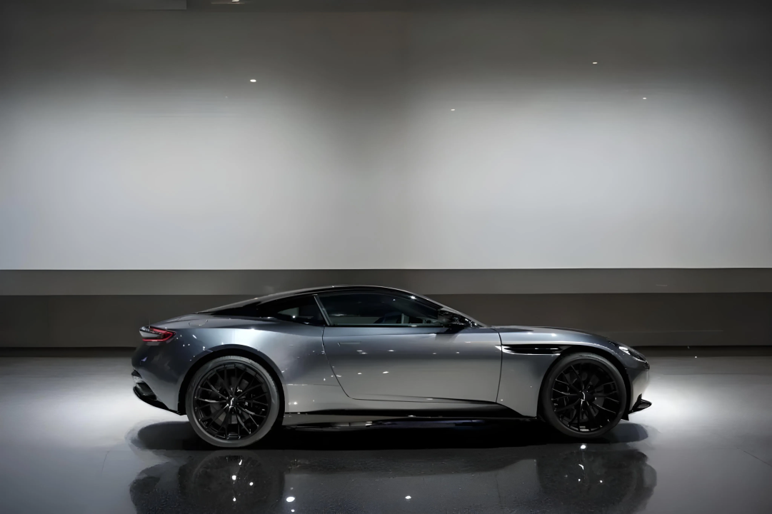 Aston Martin DB11 (3)