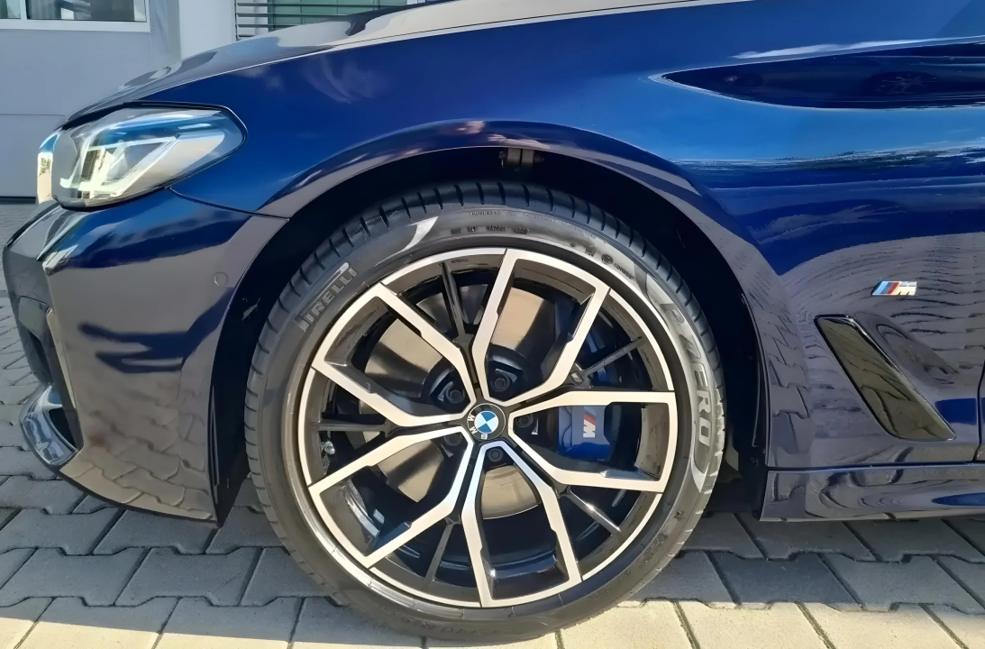 BMW Seria 5 540i M-Sport - foto 13