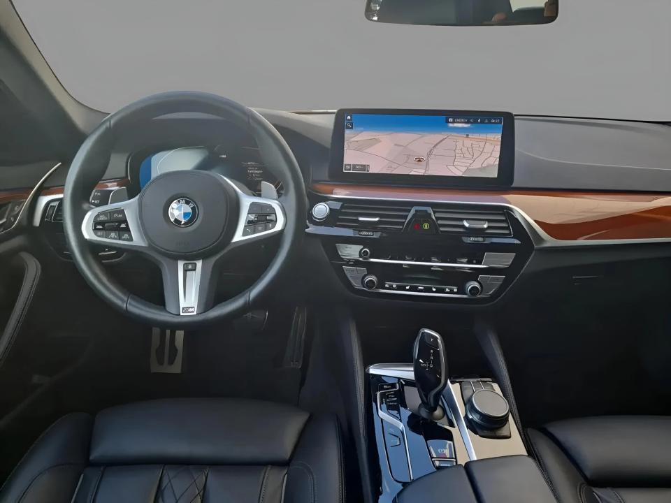 BMW Seria 5 540i M-Sport - foto 9