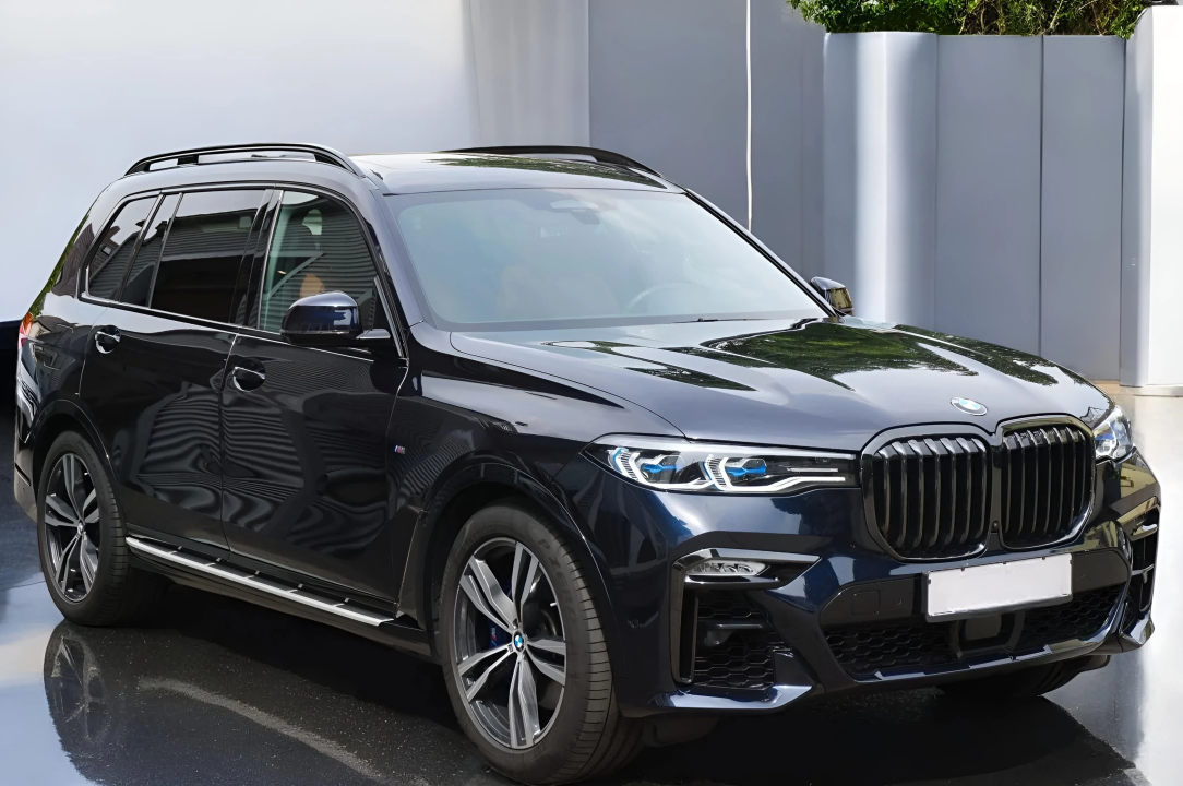 BMW X7 xDrive40d M-Sport (1)