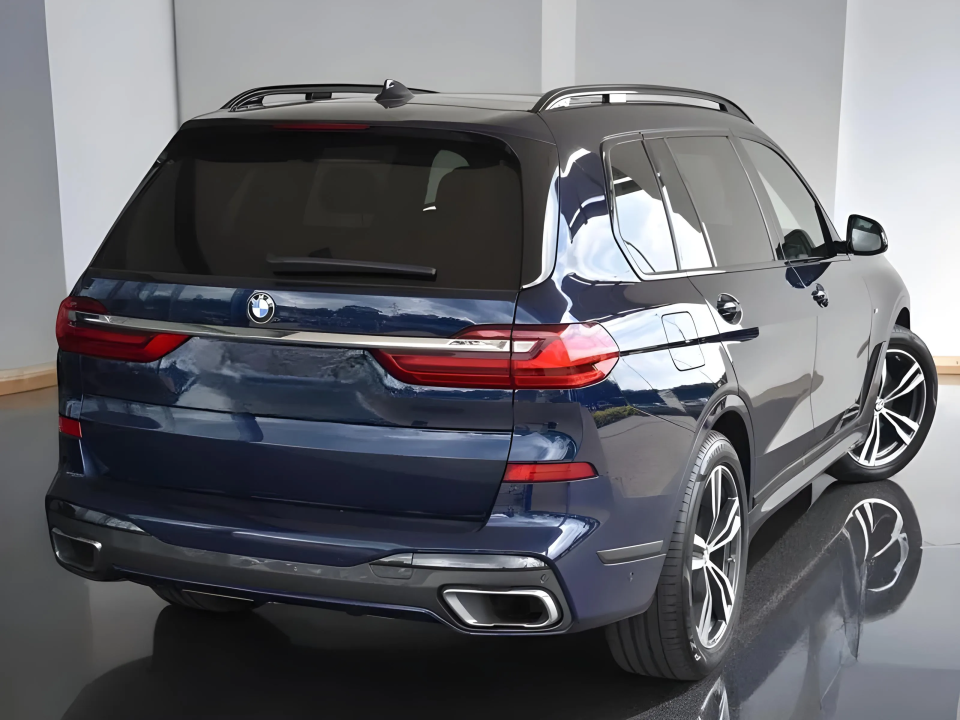 BMW X7 ​xDrive40d (3)