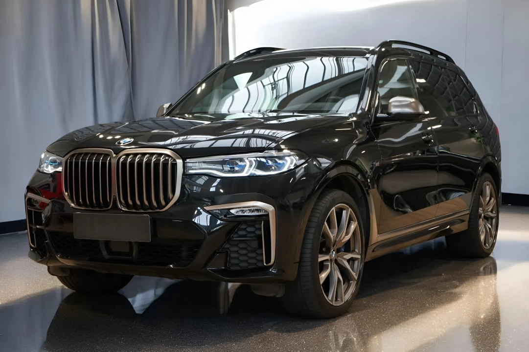 BMW X7 M50d xDrive M-Sport (3)