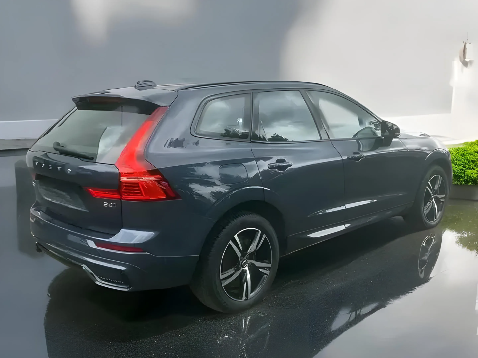 Volvo XC 60 R-Design B4 4x4 (3)