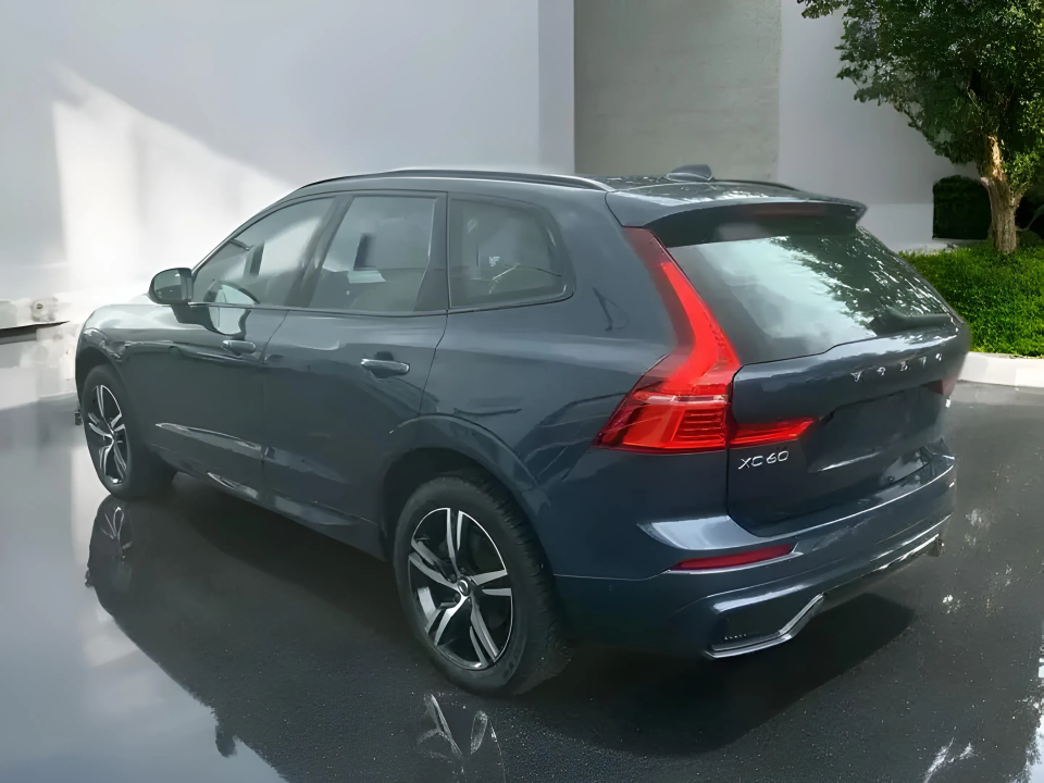 Volvo XC 60 R-Design B4 4x4 (5)