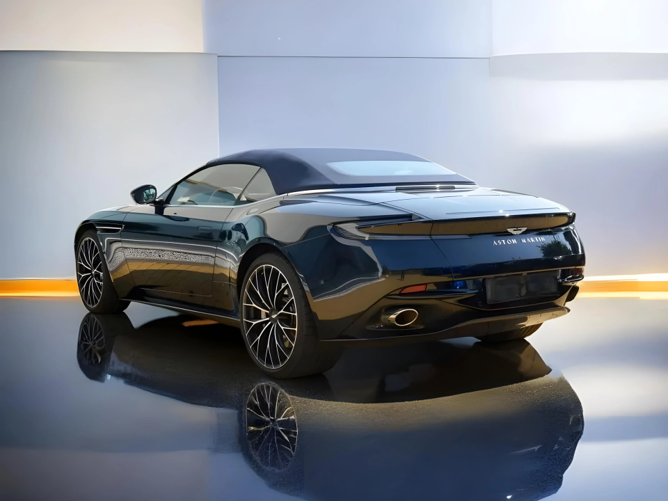 Aston Martin DB11 Volante 4.0 V8 (3)