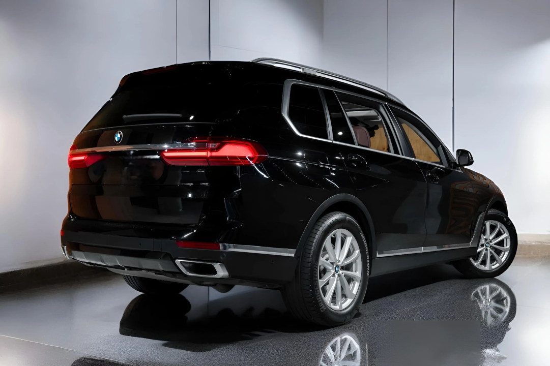 BMW X7 xDrive30d (2)