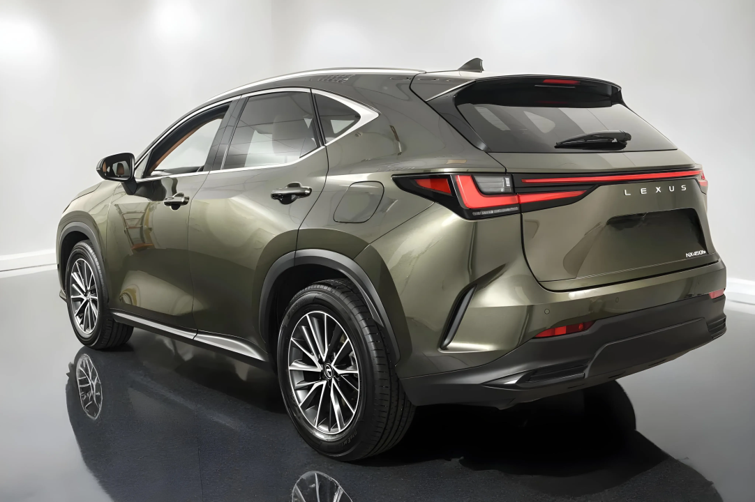 Lexus Seria NX Lexus NX 450h+ Executive (3)