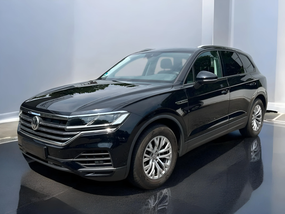 Volkswagen Touareg 3.0 V6 TDI (1)