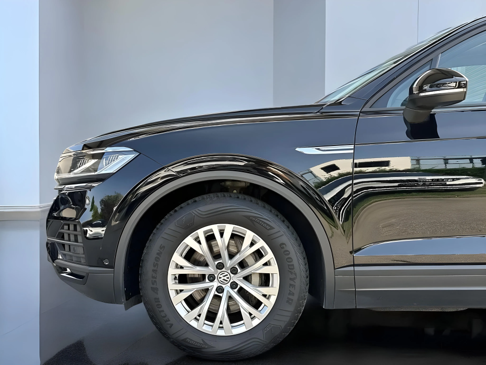 Volkswagen Touareg 4Motion V6 TDI - foto 17