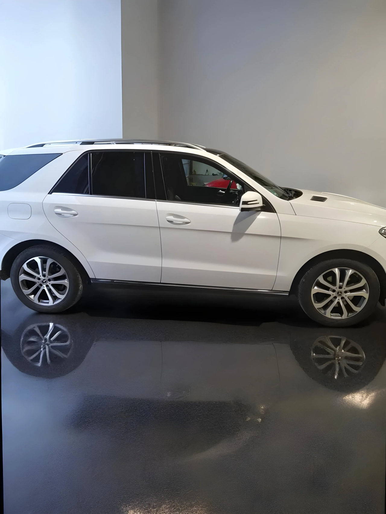 Mercedes-Benz GLE 350 d 4Matic (2)