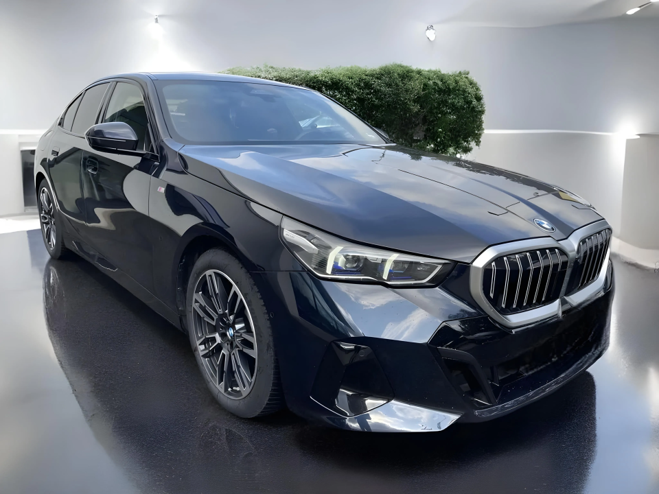 BMW Seria 5 520i Limuzina M Sport