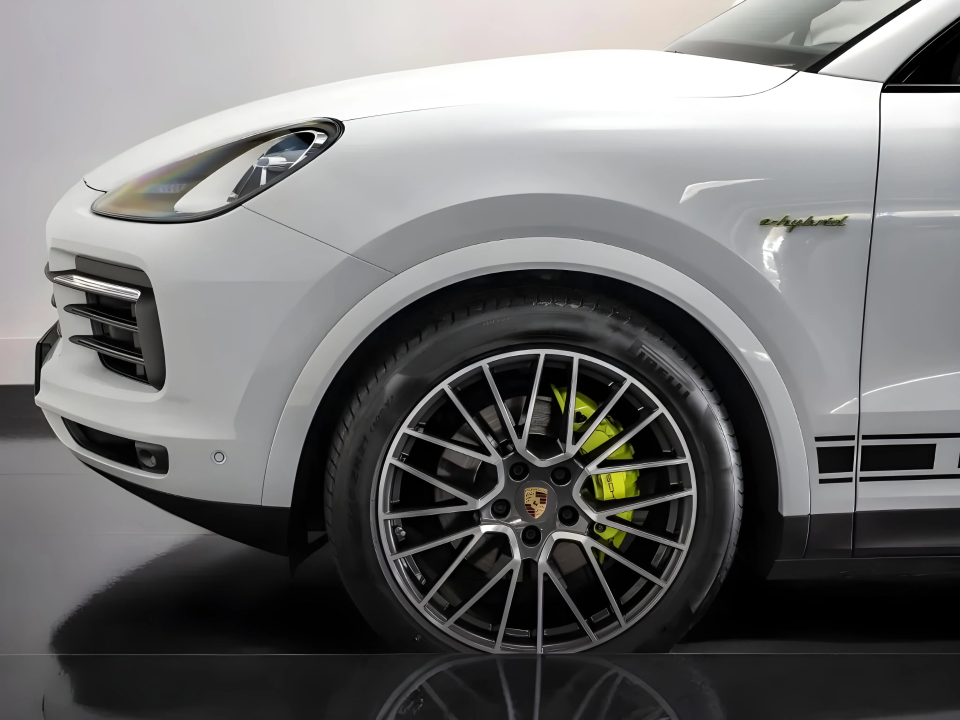 Porsche Cayenne Coupe E-Hybrid Platinum Edition - foto 18