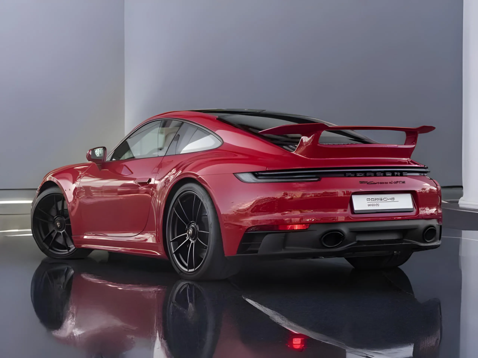 Porsche 911 Carrera 4 GTS (992 I) (4)