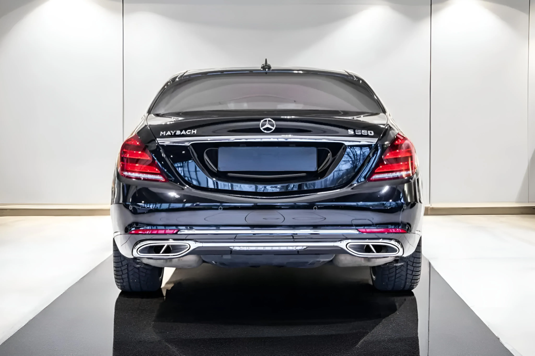 Mercedes-Benz S 560 Maybach 4MATIC (4)