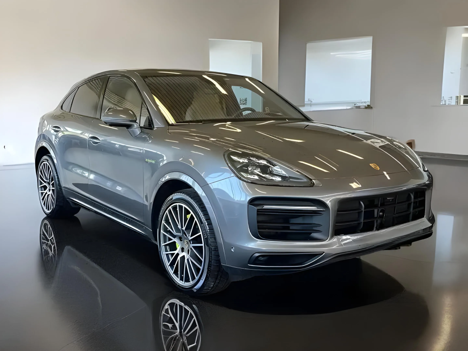 Porsche Cayenne Coupe E-Hybrid