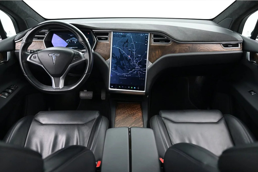 Tesla Model X 90D AWD - foto 8