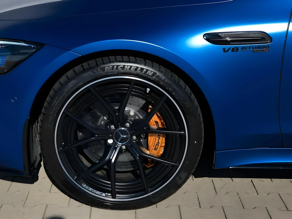 Mercedes-Benz AMG GT-4 63 S 4MATIC+ - foto 11