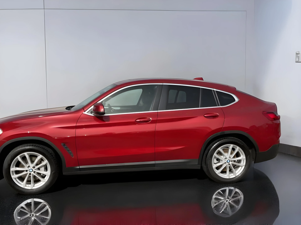 BMW X4 xDrive30i Advantage - foto 6