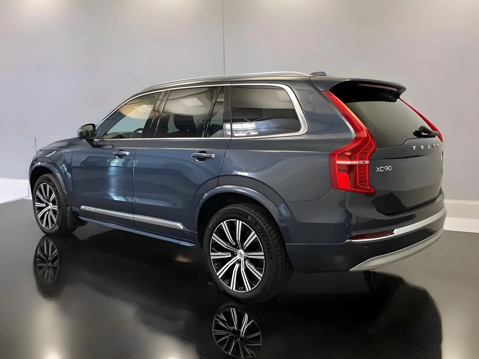 Volvo XC 90 Recharge T8 Inscription 7 Locuri (3)