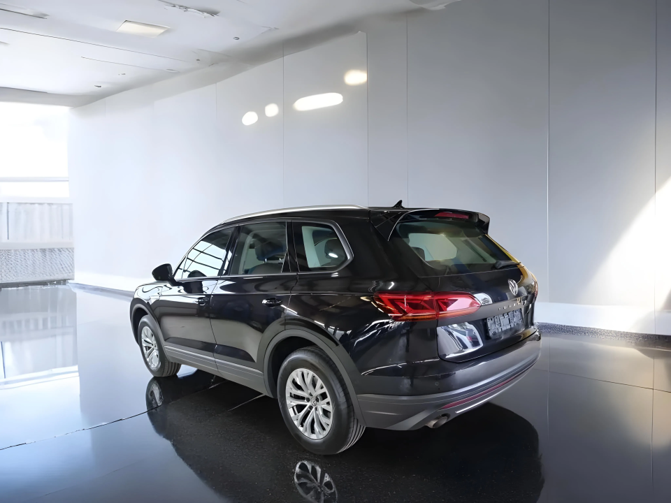 Volkswagen Touareg 3.0 V6 TDI (5)