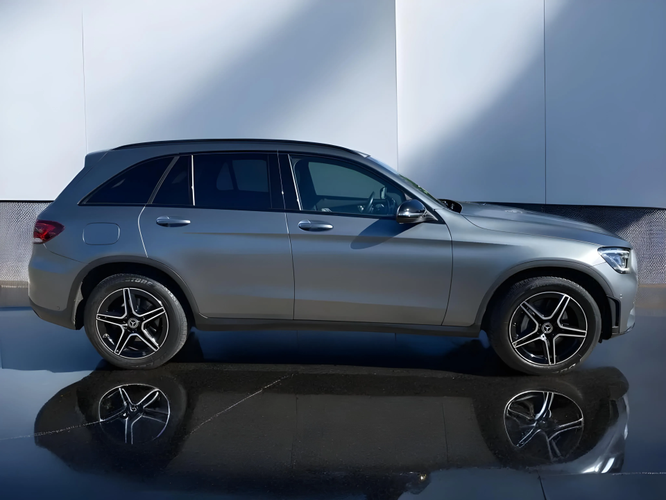 Mercedes-Benz GLC SUV 300 4MATIC (2)