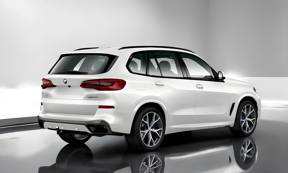 BMW X5 xDrive45e M-Sport (2)