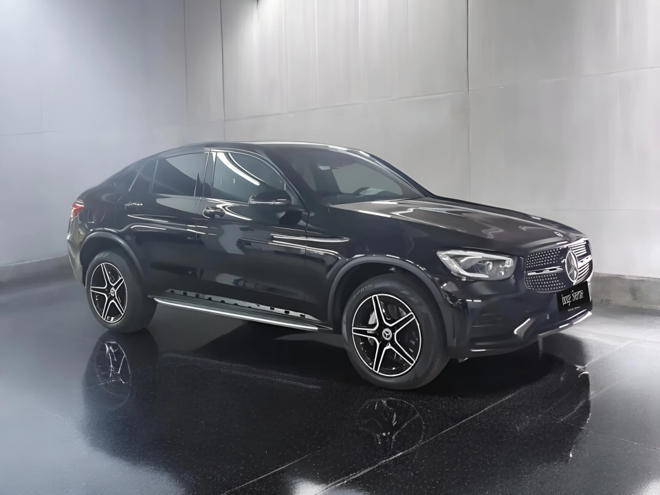 Mercedes-Benz GLC Coupe 300e 4MATIC AMG Line