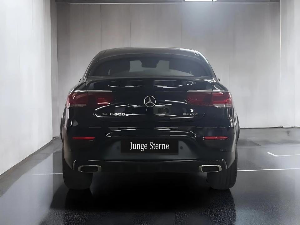 Mercedes-Benz GLC Coupe 300e 4MATIC AMG Line (5)