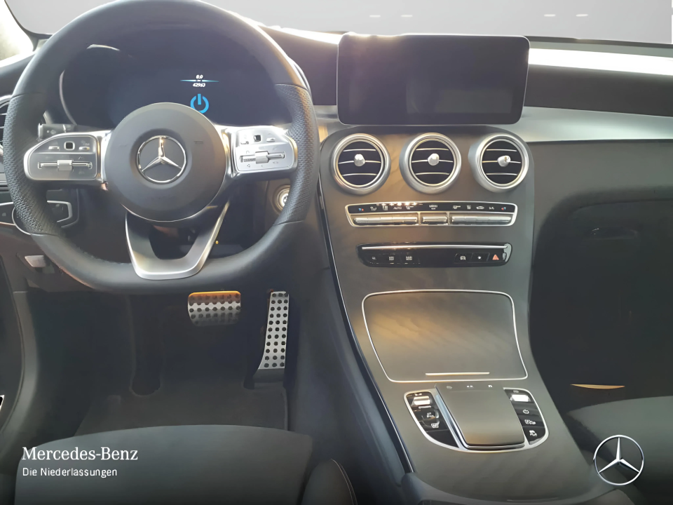 Mercedes-Benz GLC Coupe 300e 4MATIC AMG Line - foto 8