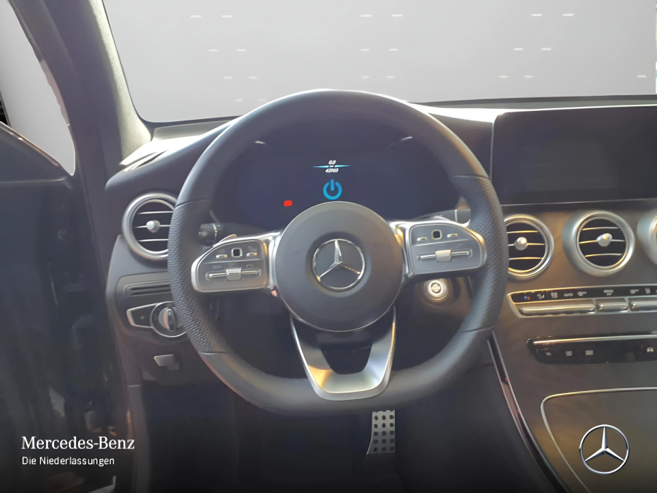 Mercedes-Benz GLC Coupe 300e 4MATIC AMG Line - foto 9