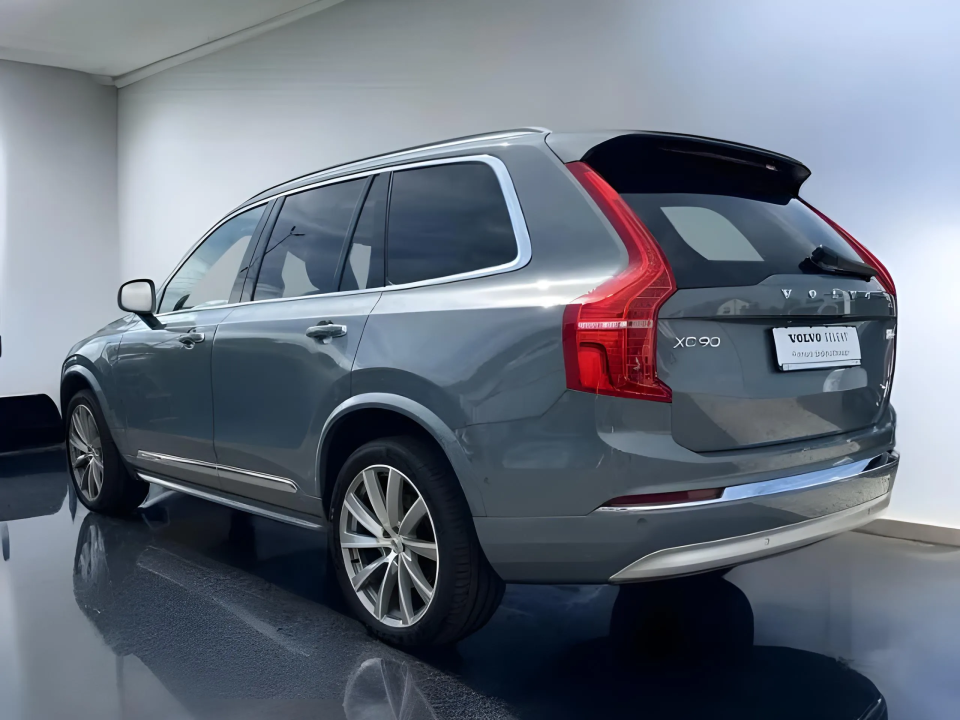 Volvo XC 90 T8 Recharge Inscription 7 locuri (4)