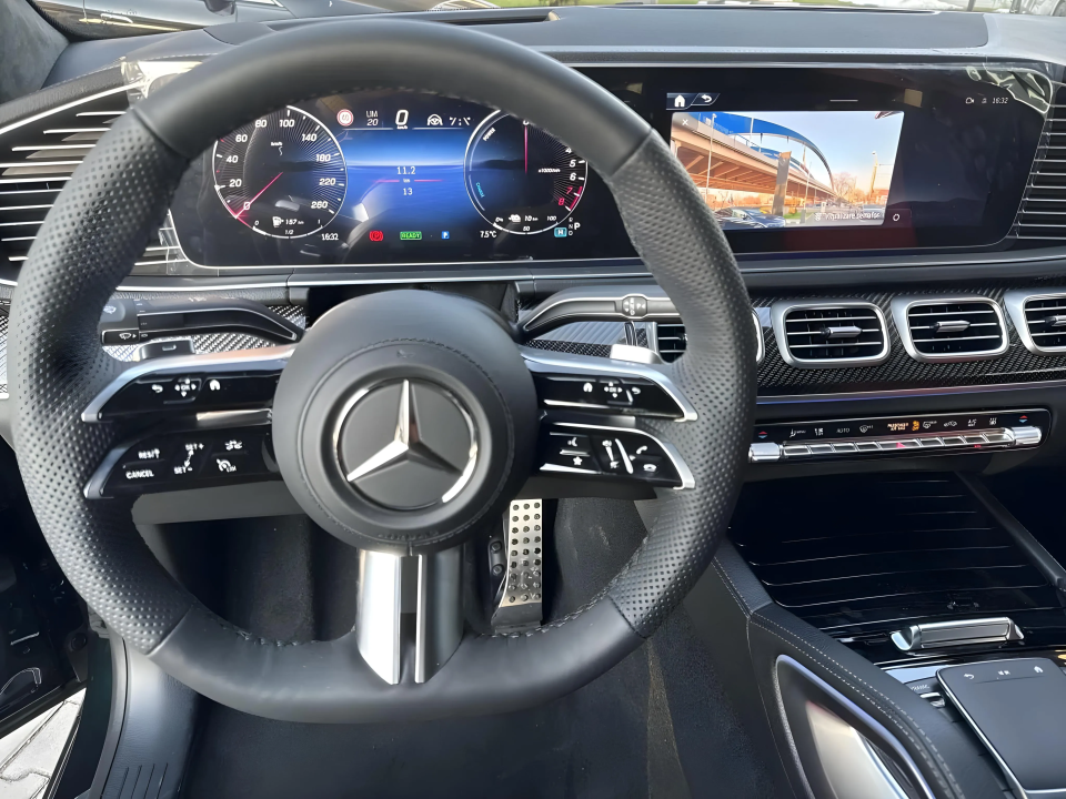 Mercedes-Benz GLE Coupe 400e 4MATIC AMG Line - foto 13