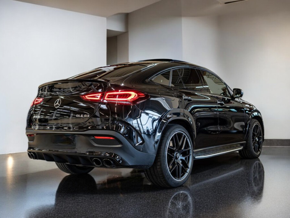 Mercedes-Benz GLE Coupe Mercedes-Benz GLE Coupé 63 AMG 4Matic+ (2)