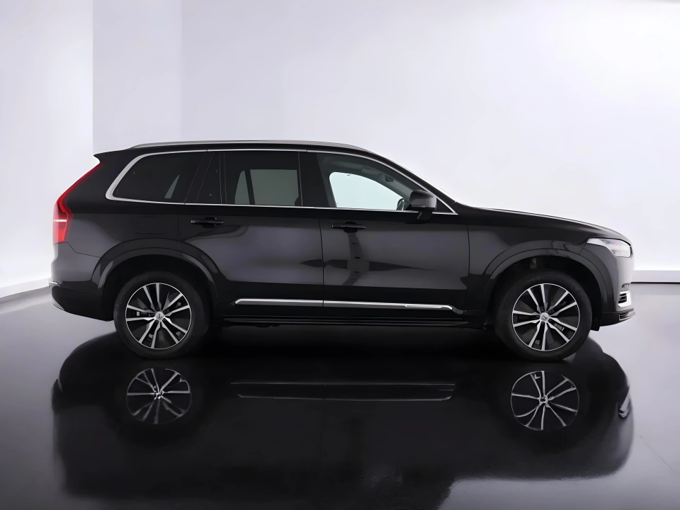 Volvo XC 90 T8 Recharge Inscription (5)