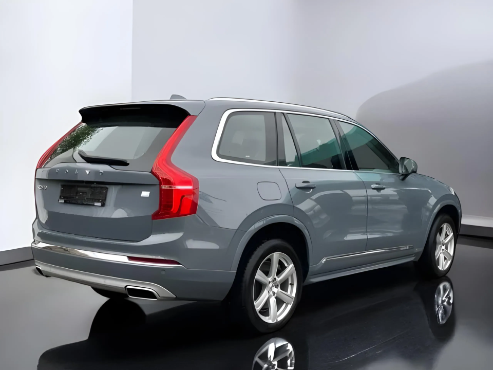 Volvo XC 90 T8 Recharge Inscription Expression (4)