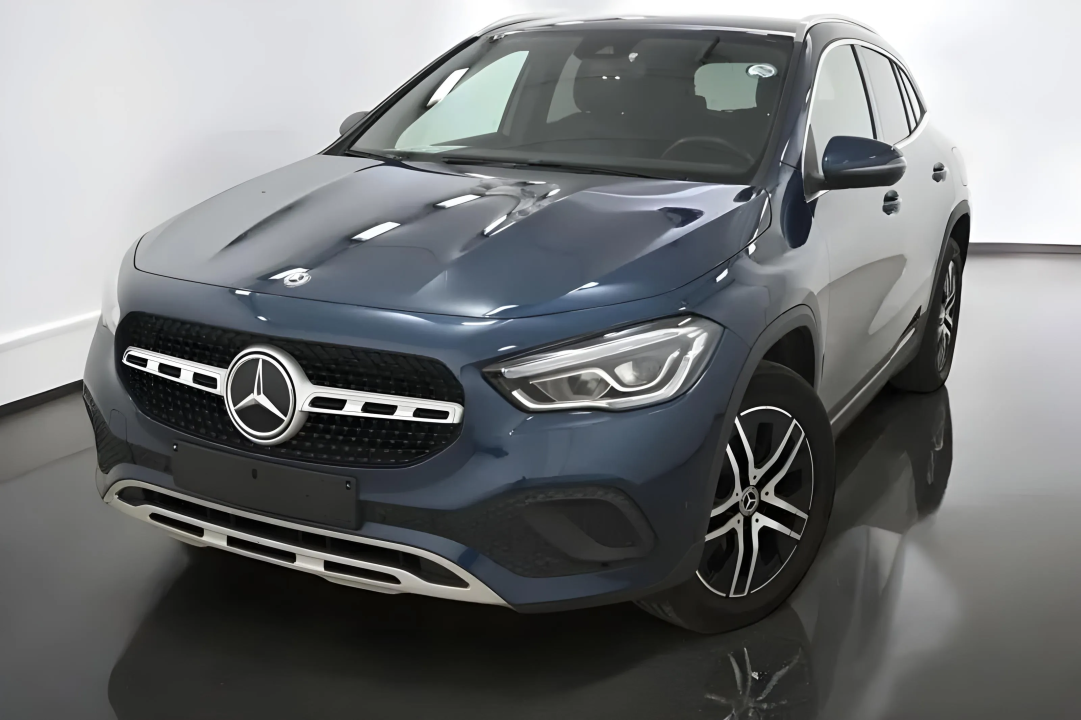 Mercedes-Benz GLA 200d (3)